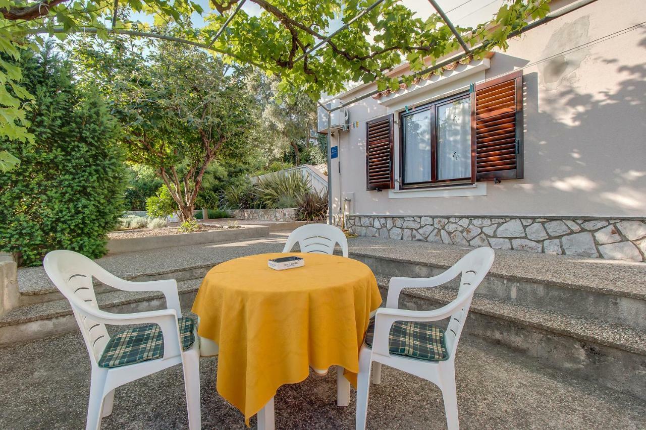 Apartment Simona Mali Lošinj Екстериор снимка