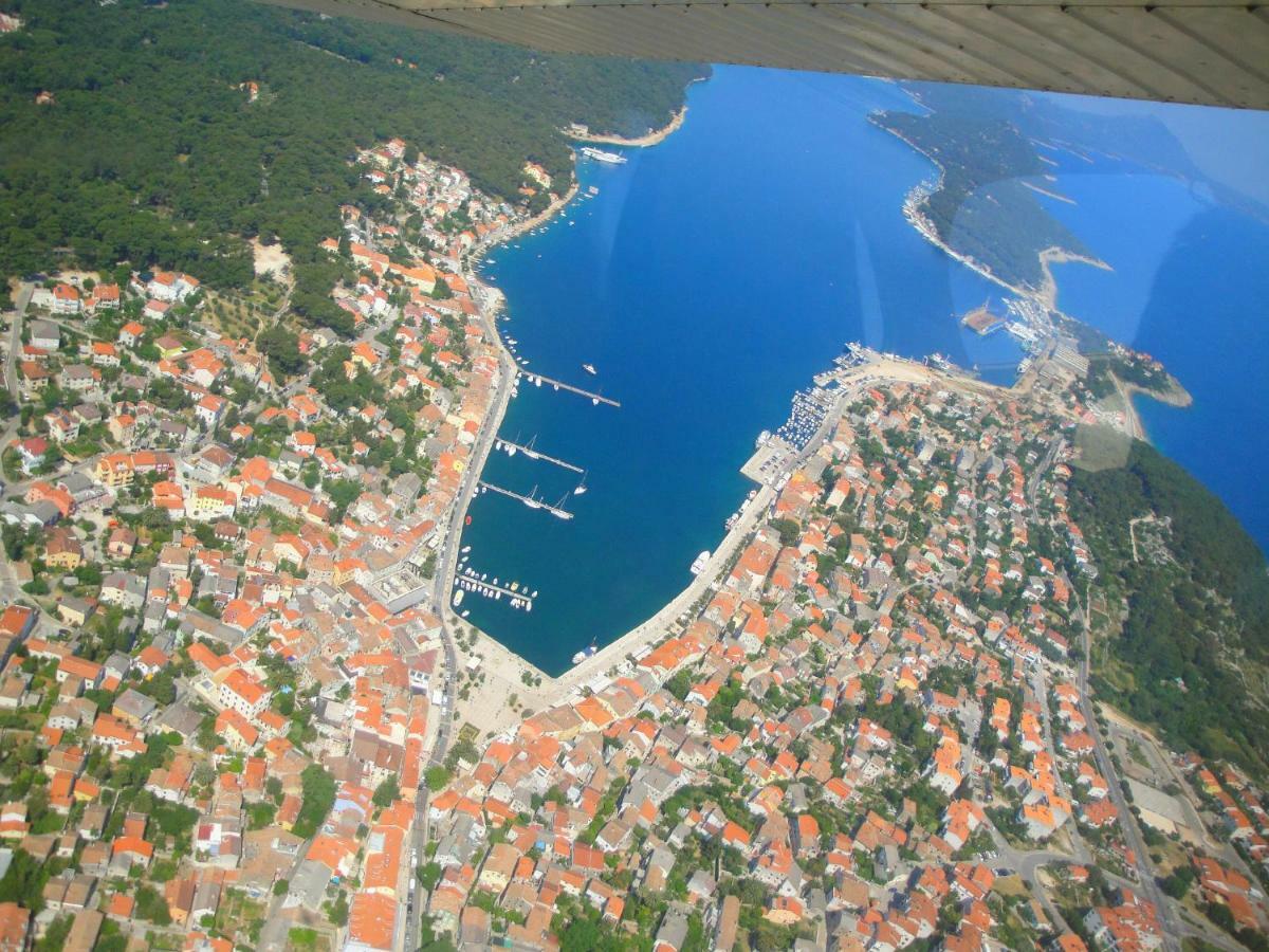 Apartment Simona Mali Lošinj Екстериор снимка