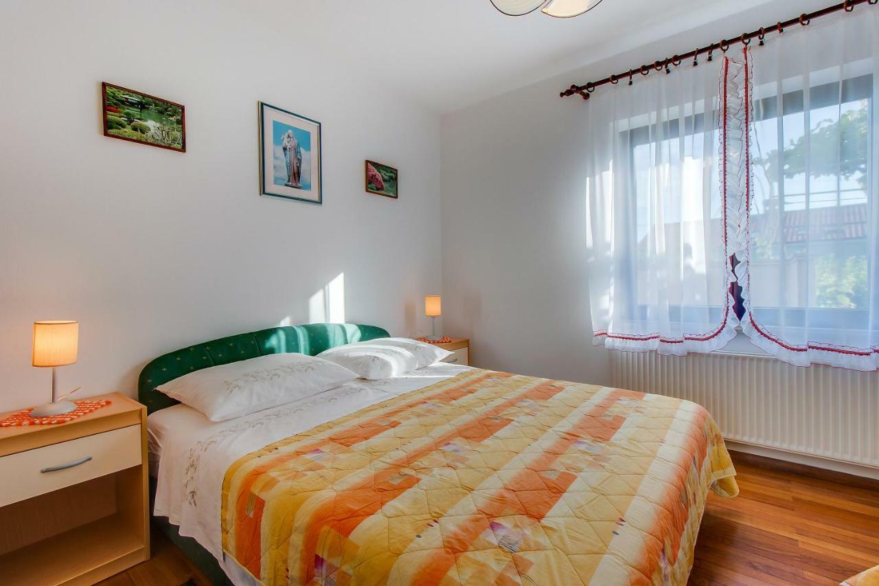 Apartment Simona Mali Lošinj Екстериор снимка